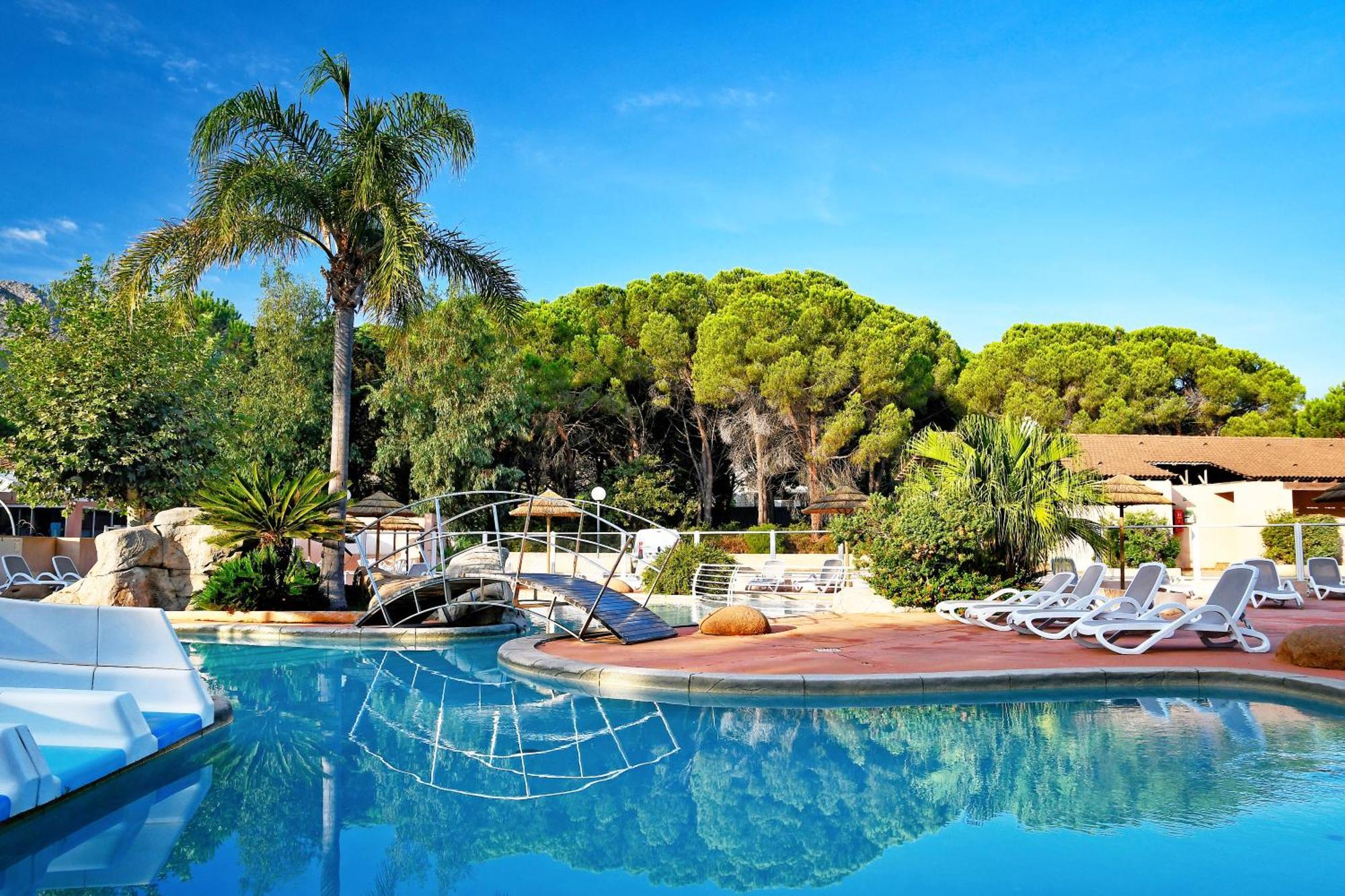 Camping International Calvi  Ngoại thất bức ảnh