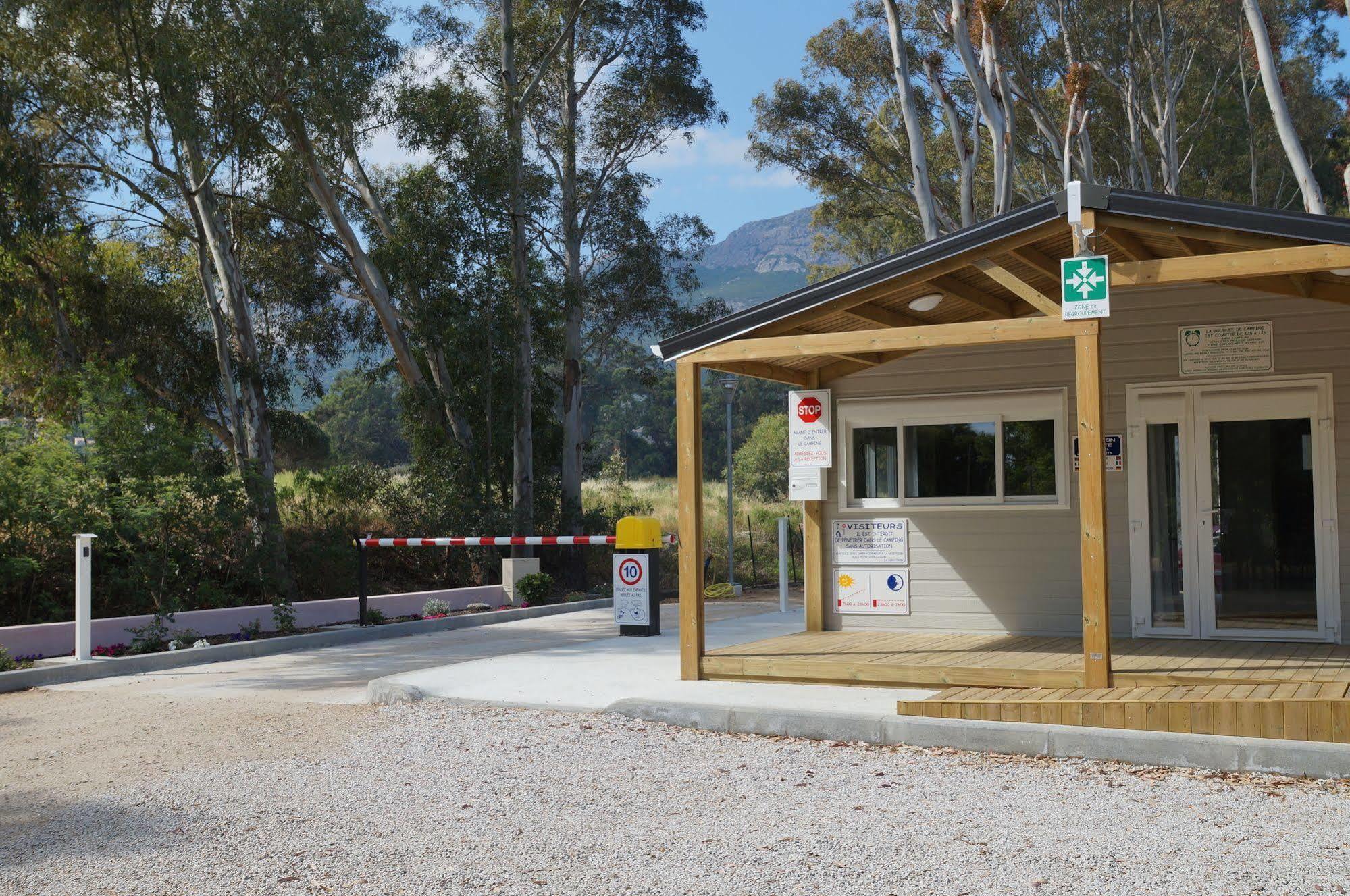Camping International Calvi  Ngoại thất bức ảnh